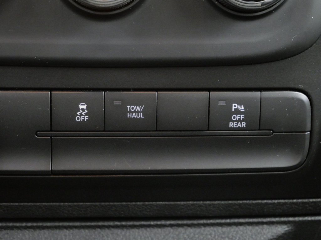 Certified 2019 RAM 1500 Warlock AWD/4WD image 27