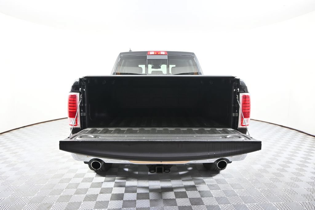 Used 2016 RAM 1500 Laramie w/ Convenience Group AWD/4WD image 6