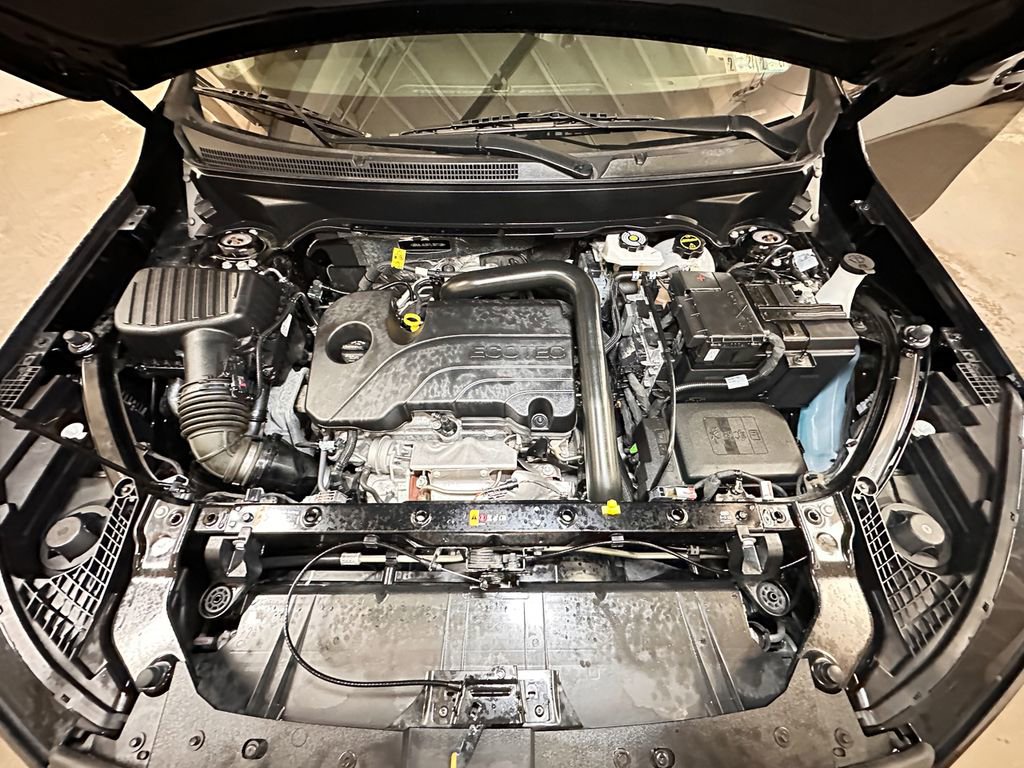 Used 2024 GMC Terrain SLT image 52