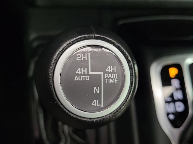 Used 2022 Jeep Wrangler Unlimited Sahara w/ Cold Weather Group AWD/4WD image 28