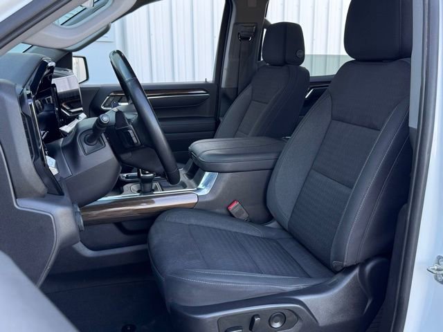 Used 2023 Chevrolet Silverado 1500 LT Trail Boss w/ Protection Package image 4