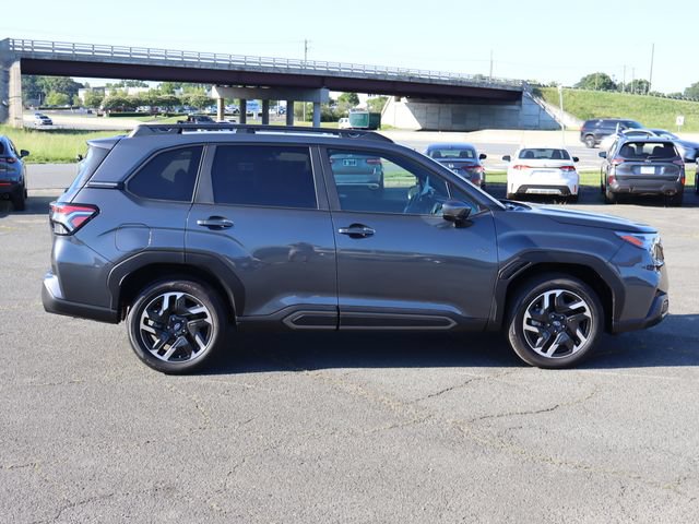 Used 2025 Subaru Forester Limited w/ Popular Package #1 AWD/4WD image 9