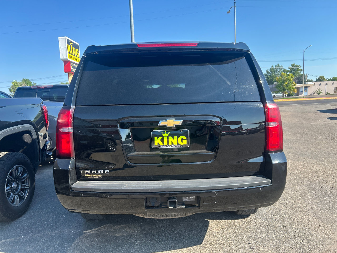 Used 2018 Chevrolet Tahoe LS image 3