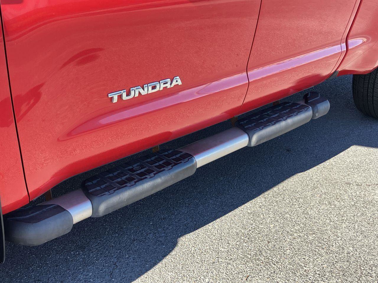 Used 2010 Toyota Tundra 4x4 Double Cab image 10