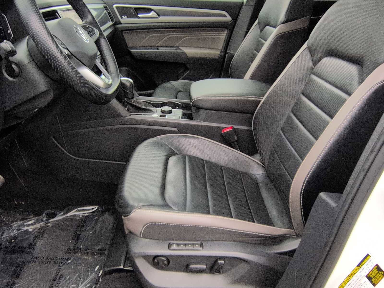 Used 2021 Volkswagen Atlas Cross Sport SEL Premium R-Line image 17