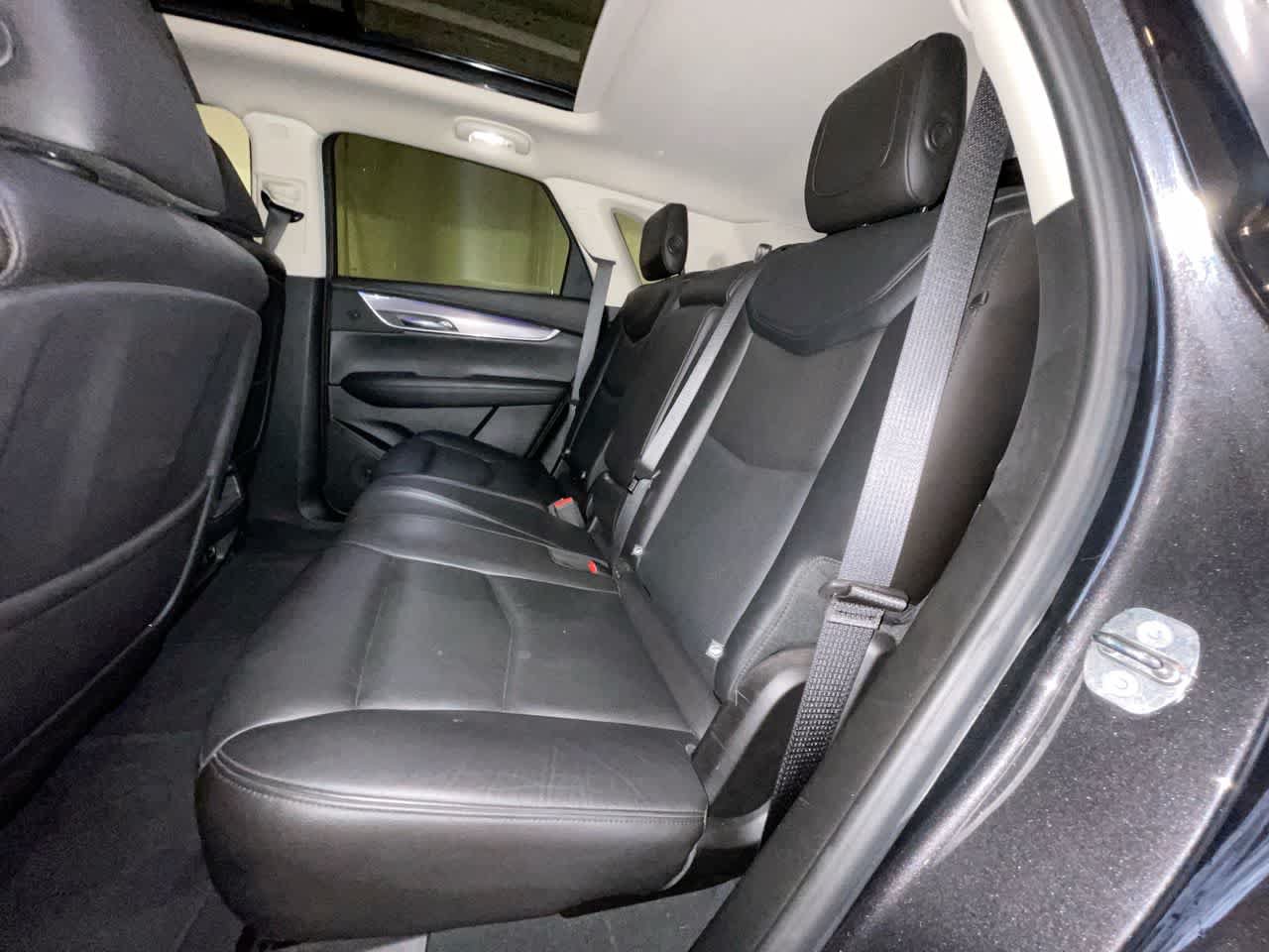 Used 2018 Cadillac XT5 Premium Luxury AWD/4WD image 23