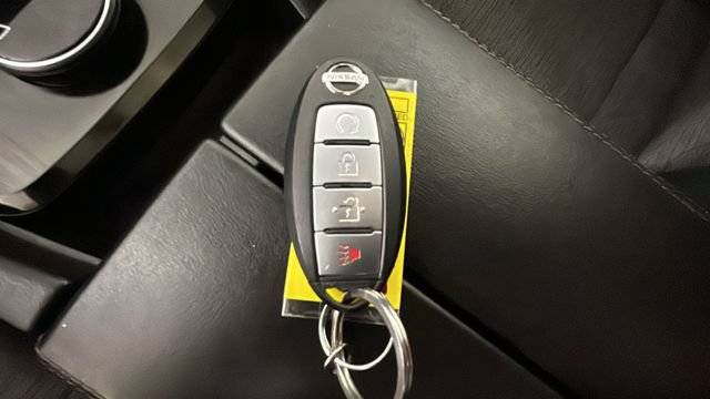 Used 2021 Nissan Rogue SV AWD/4WD image 20