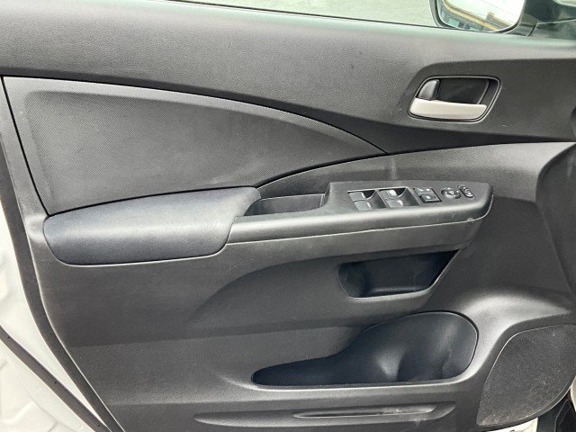 Used 2015 Honda CR-V LX image 23