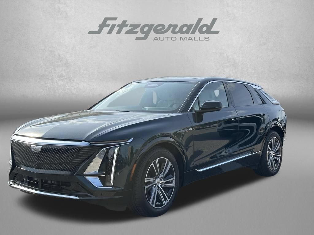 New 2024 Cadillac Lyriq Luxury RWD video 2