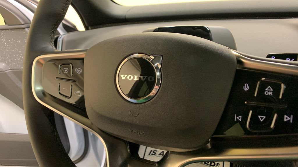 Used 2025 Volvo EX30 Ultra w/ Climate Package AWD/4WD image 35