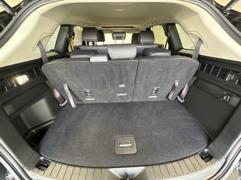 Used 2025 MAZDA CX-90 3.3 Turbo w/ Preferred Package image 33