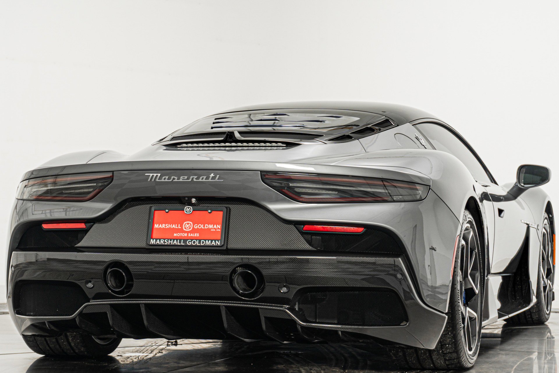 Used 2022 Maserati MC20 Coupe image 9