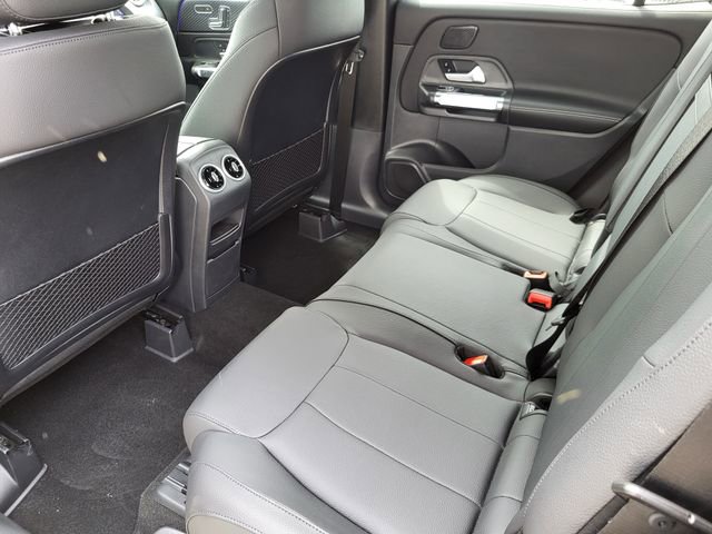 Certified 2025 Mercedes-Benz GLB 250 4MATIC image 31