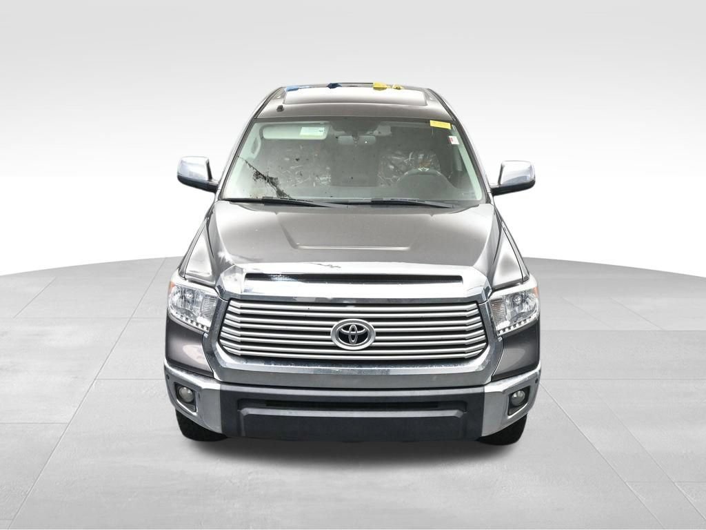 Used 2017 Toyota Tundra Limited w/ Limited Premium Package AWD/4WD image 24