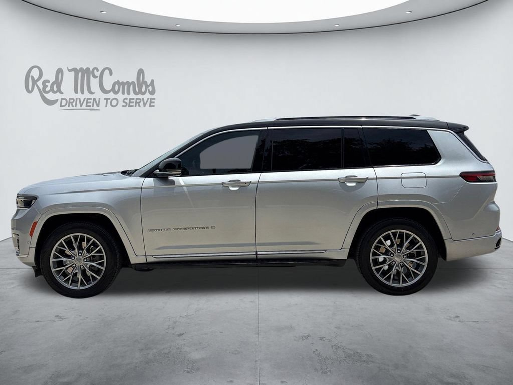 Used 2022 Jeep Grand Cherokee L Summit w/ Advanced Protech Group IV AWD/4WD image 2