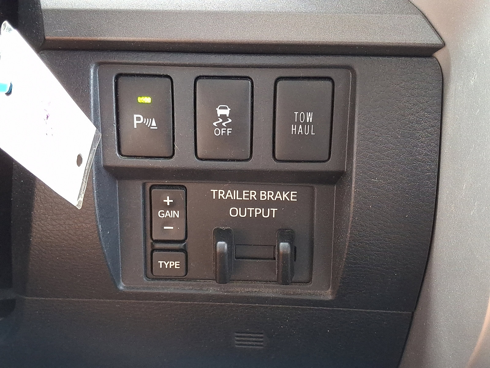 Used 2016 Toyota Tundra SR5 image 25