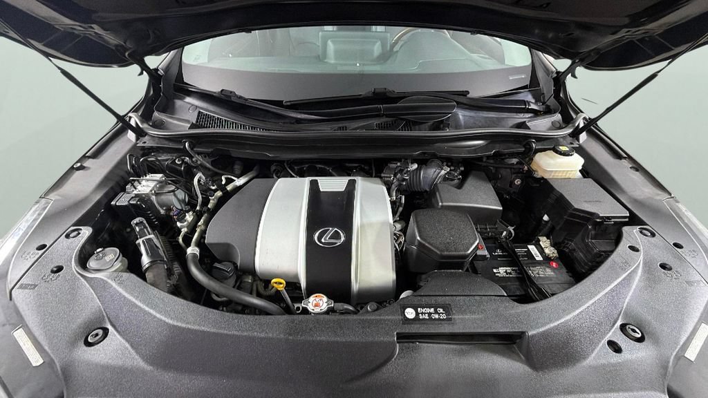 Used 2022 Lexus RX 350L FWD w/ Premium Package image 40
