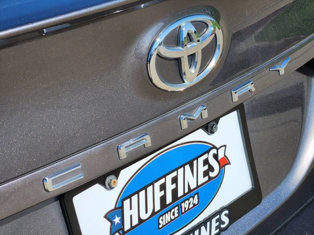 Used 2023 Toyota Camry SE FWD image 11