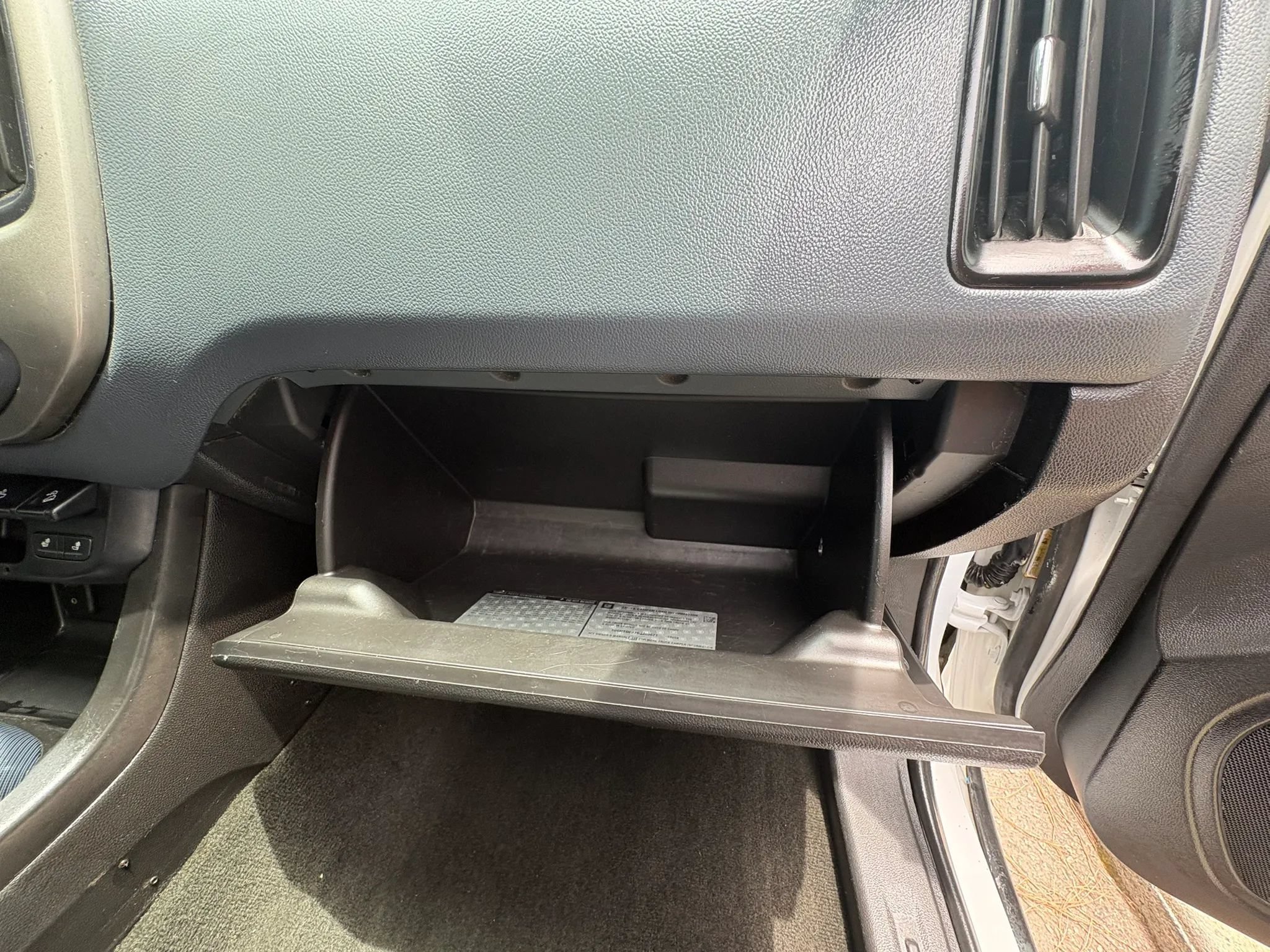 Used 2016 Chevrolet Colorado Z71 AWD/4WD image 13