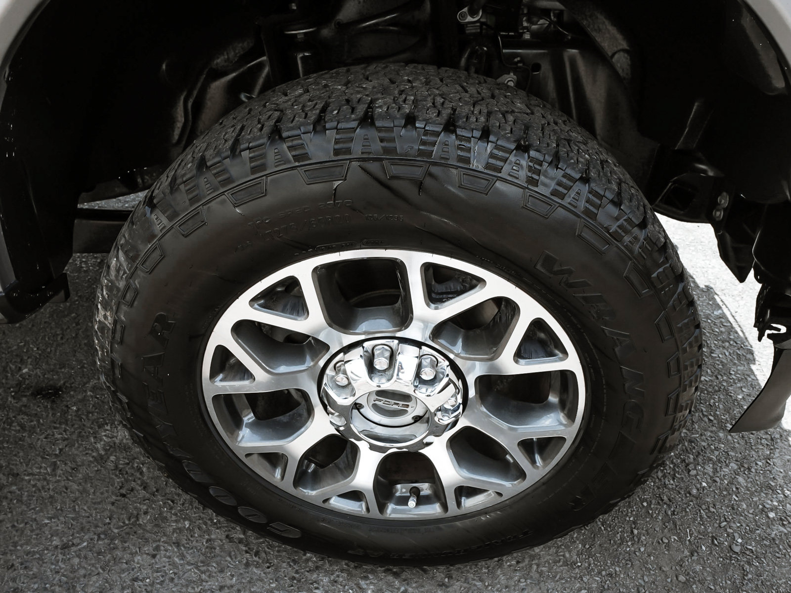 Used 2022 Ford F250 Lariat w/ Lariat Ultimate Package AWD/4WD image 8