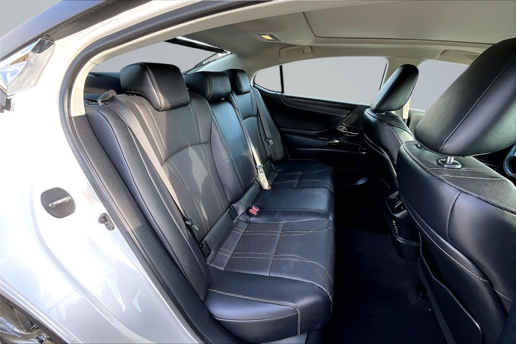 Used 2024 Lexus ES 350 w/ Technology Package FWD image 25