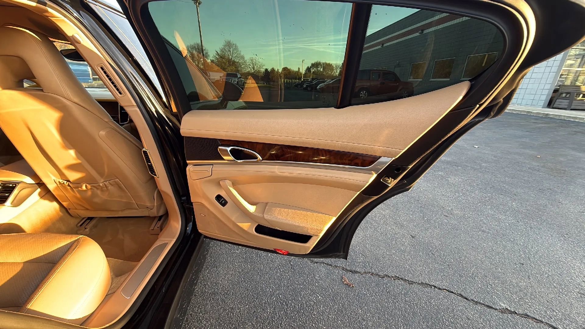 Used 2013 Porsche Panamera image 14