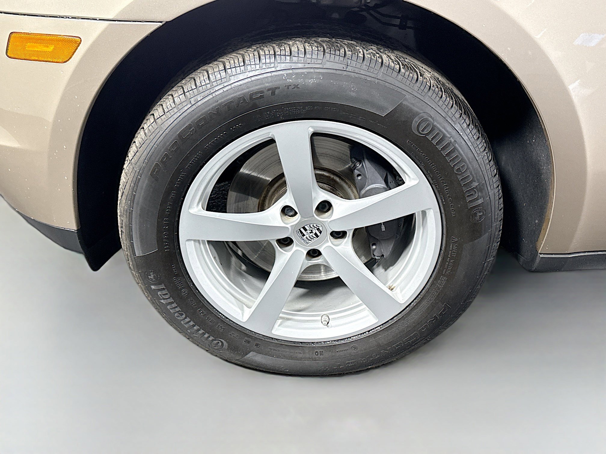 Used 2018 Porsche Macan image 37