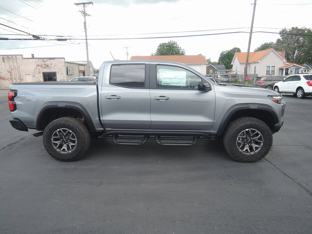 New 2025 Chevrolet Colorado ZR2 w/ Technology Package image 2