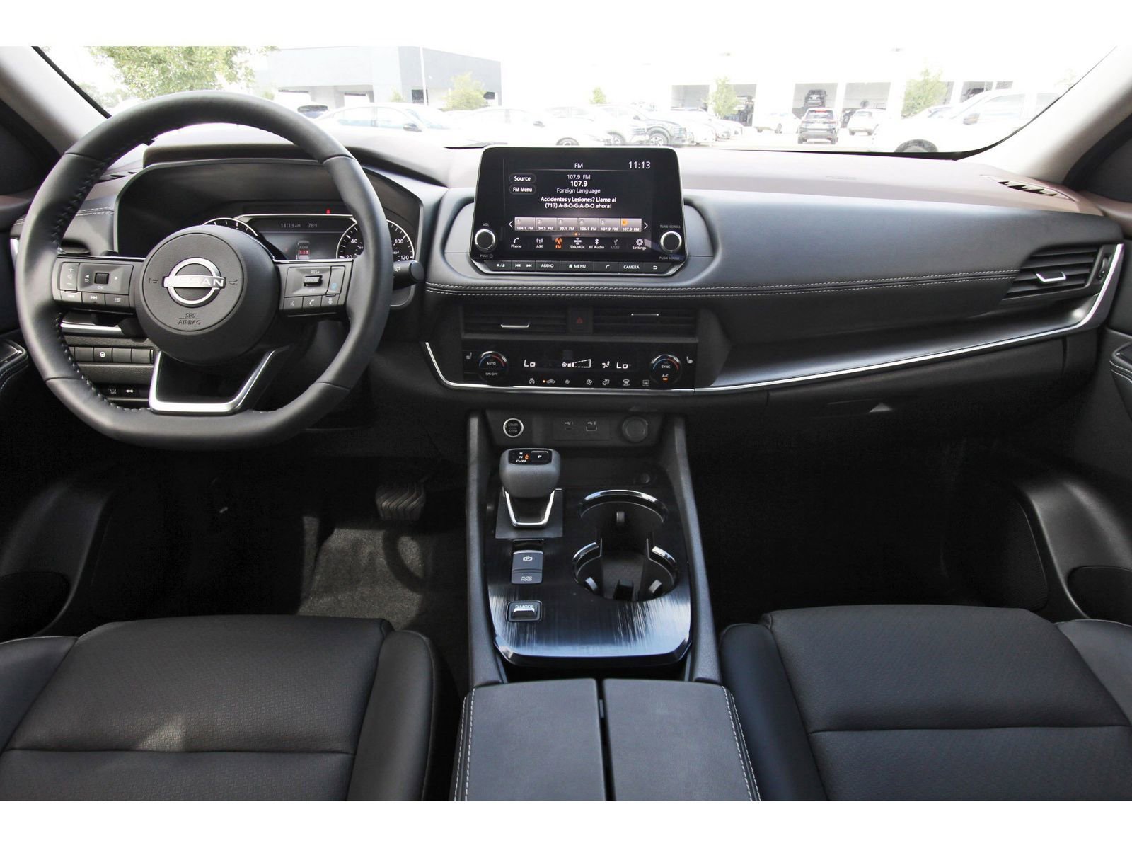 Used 2023 Nissan Rogue SV w/ SV Premium B Package image 12