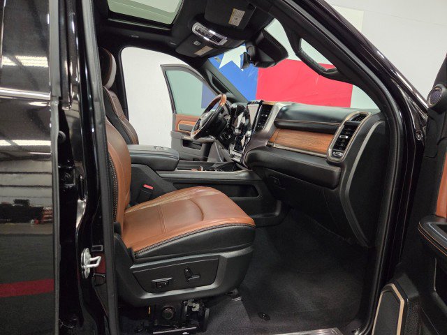 Used 2020 RAM 3500 Limited image 8