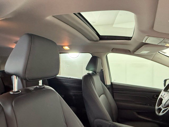 Used 2026 Honda Odyssey EX-L image 32