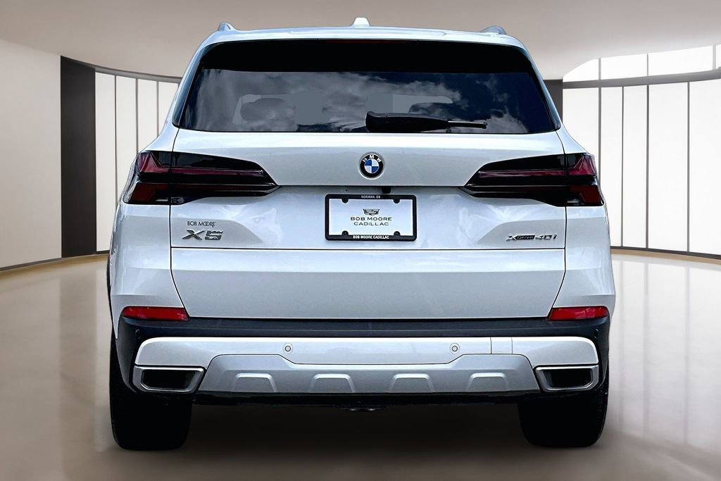 Used 2026 BMW X5 xDrive40i AWD/4WD image 4