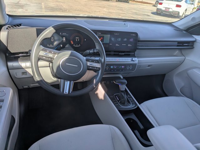 Used 2024 Hyundai Kona SEL image 15