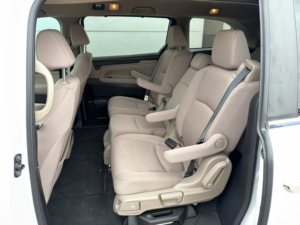 Used 2024 Honda Odyssey EX image 14