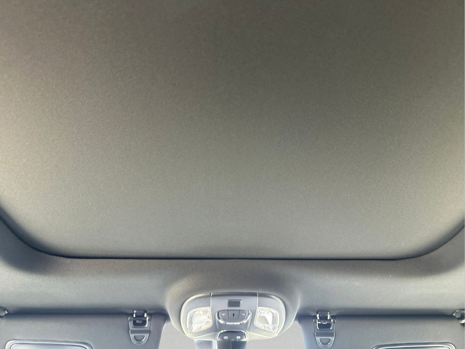 New 2026 Jeep Compass Latitude AWD/4WD image 18