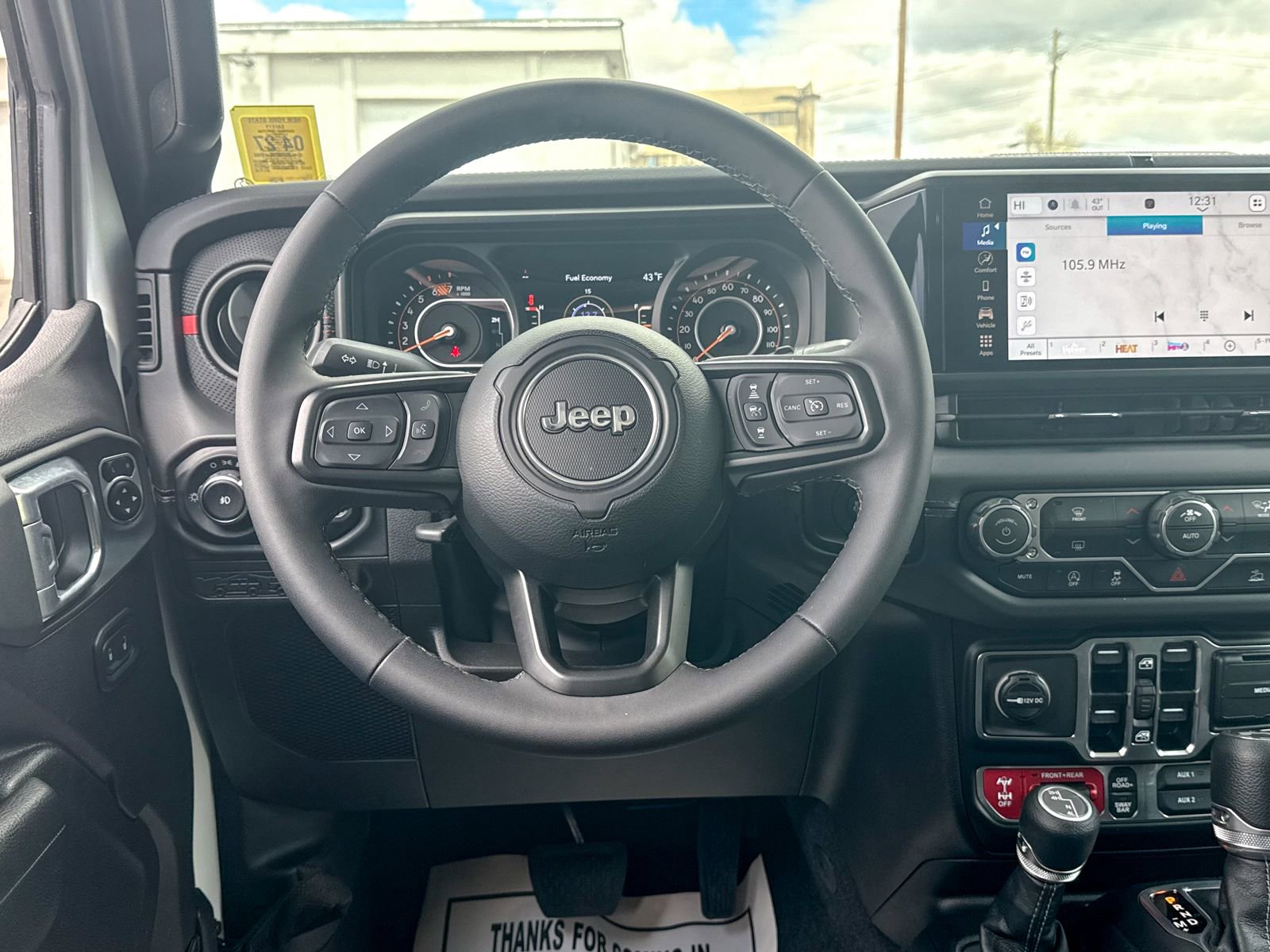 Used 2026 Jeep Wrangler Unlimited Rubicon AWD/4WD image 25