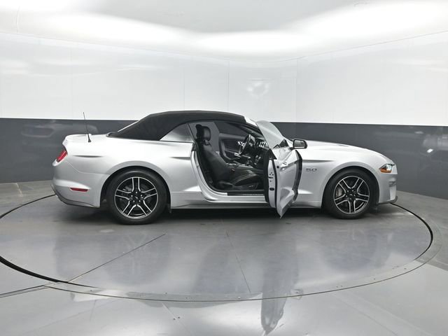 Used 2019 Ford Mustang GT Premium RWD image 34