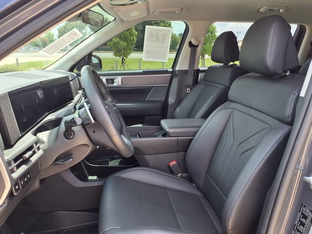 Used 2025 Hyundai Santa Fe SEL AWD/4WD image 17