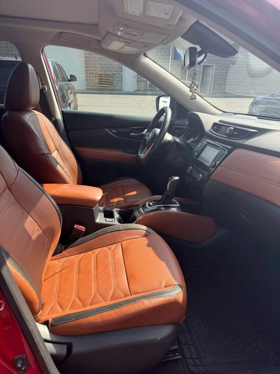 Used 2017 Nissan Rogue SL w/ SL Premium Package AWD/4WD image 13