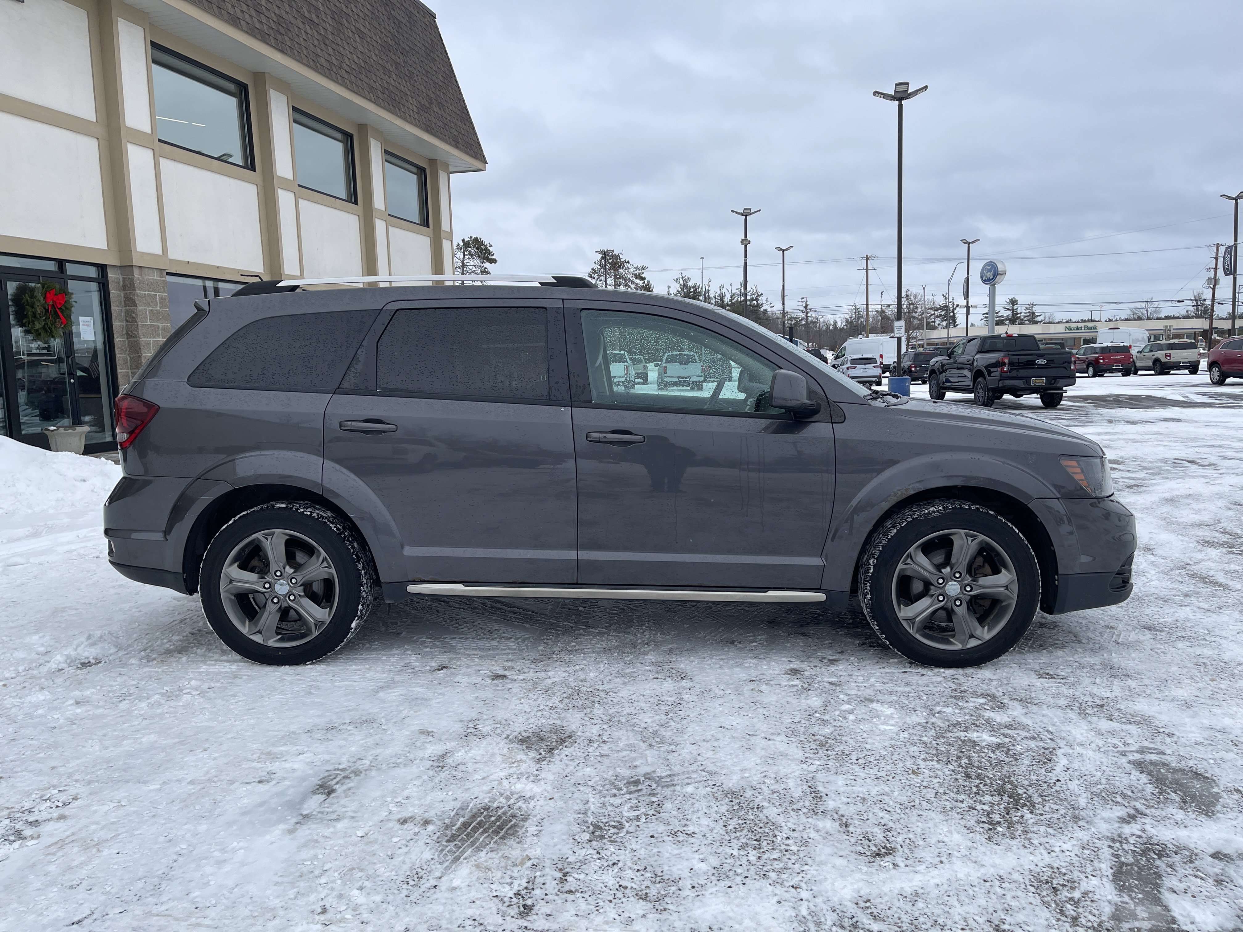 Used 2014 Dodge Journey Crossroad w/ Flexible Seating Group image 3