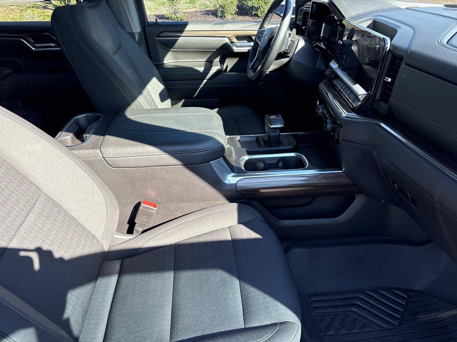 Used 2023 Chevrolet Silverado 1500 LT Trail Boss w/ Protection Package image 34