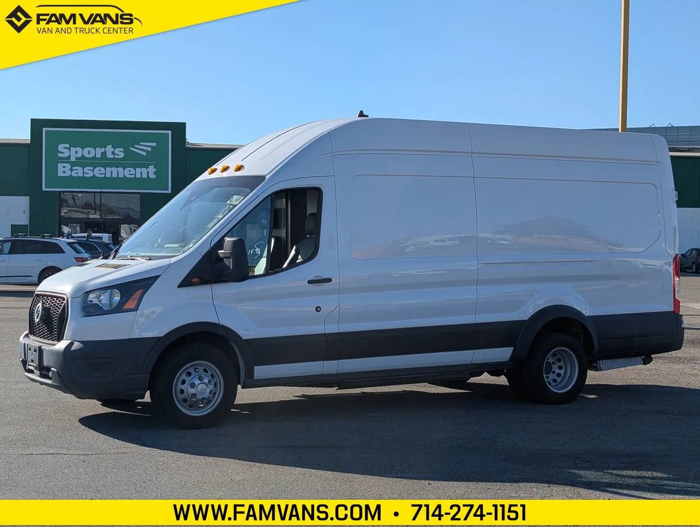 Used 2022 Ford Transit 350 148 High Roof Extended DRW RWD image 3