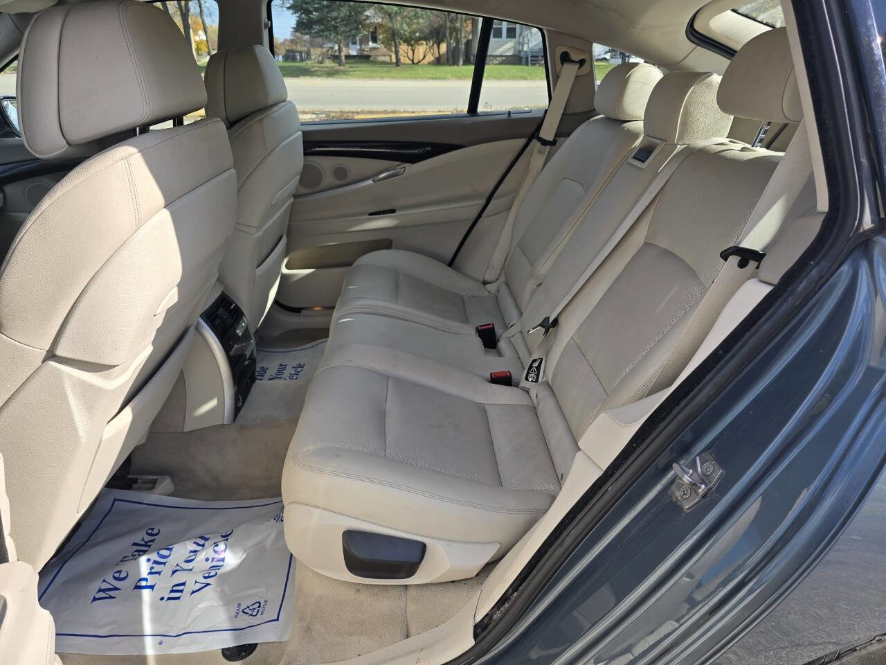 Used 2011 BMW 550i Gran Turismo xDrive 550i xDrive Gran Turismo AWD 4 w/ Active Ventilated Seat Pkg image 13