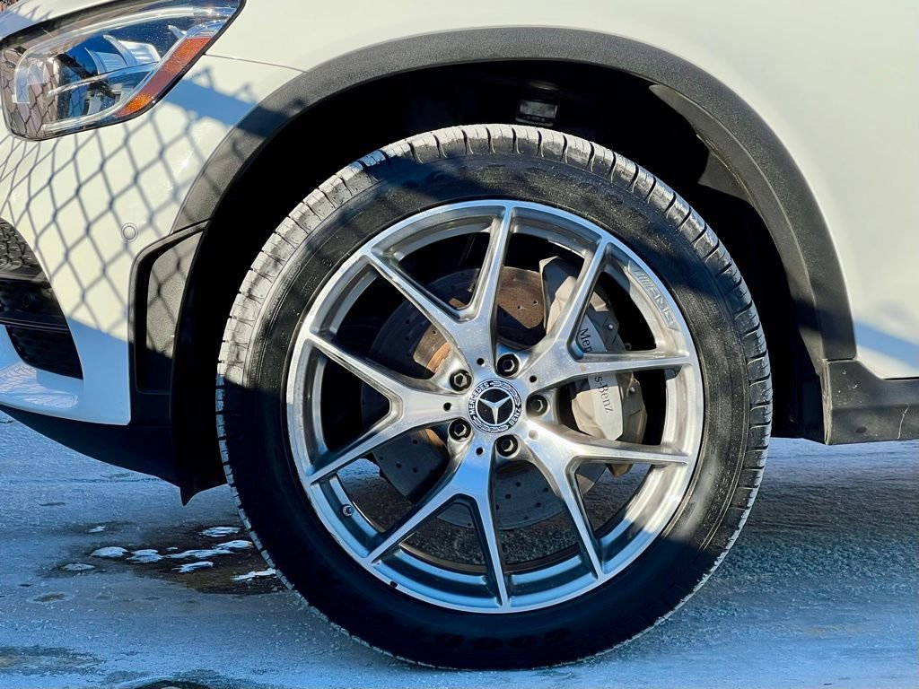 Certified 2022 Mercedes-Benz GLC 300 4MATIC image 9