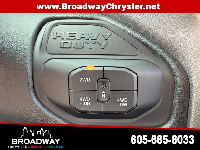 New 2026 RAM 2500 Laramie w/ Night Edition AWD/4WD image 18