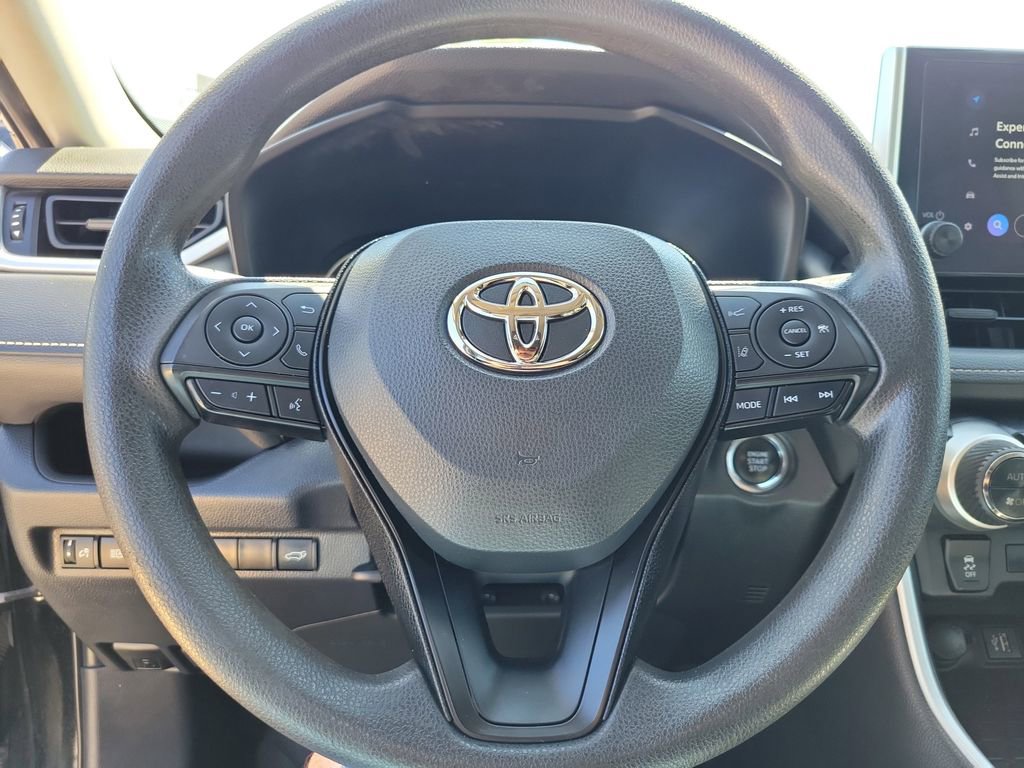 Used 2023 Toyota RAV4 XLE w/ Convenience Package FWD image 19