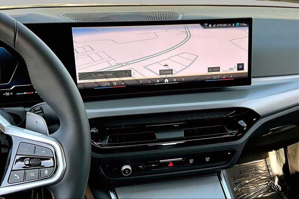 Used 2026 BMW 330i Sedan w/ M Sport Package image 9