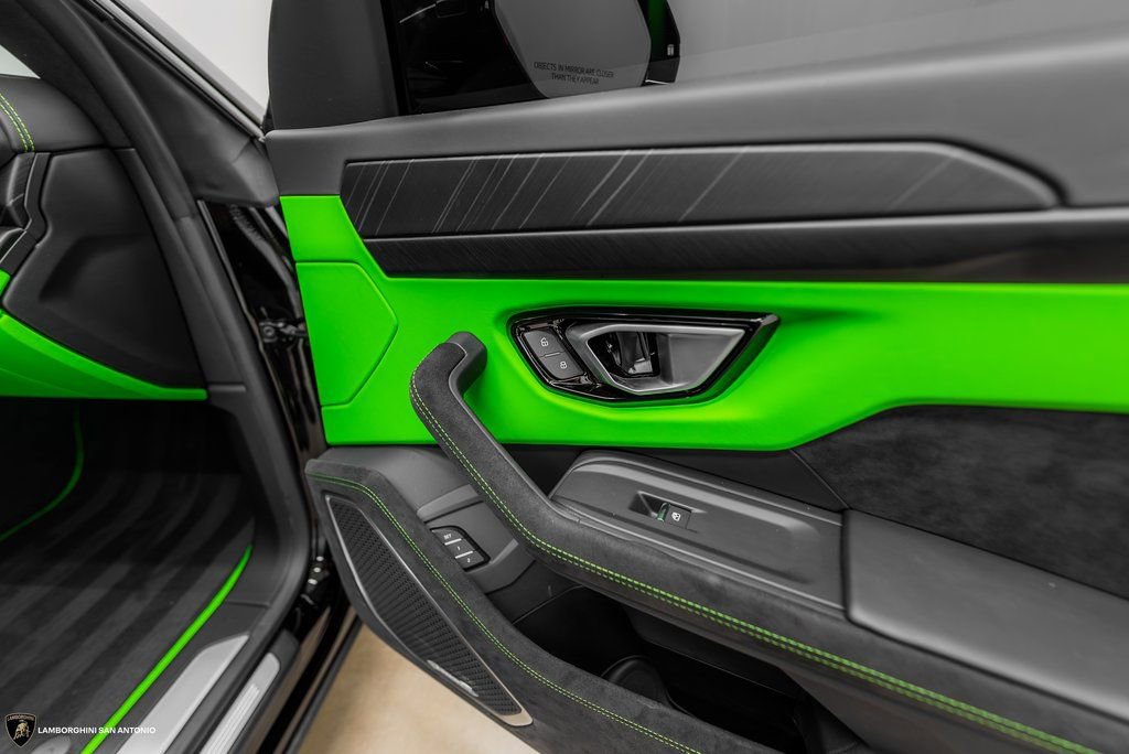 Used 2024 Lamborghini Urus S image 49