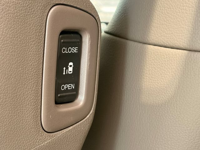 Used 2016 Honda Odyssey EX-L image 16