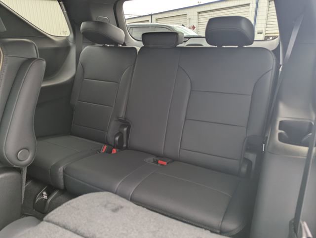 New 2026 Chevrolet Traverse High Country w/ LPO, Floor Liner Package image 8